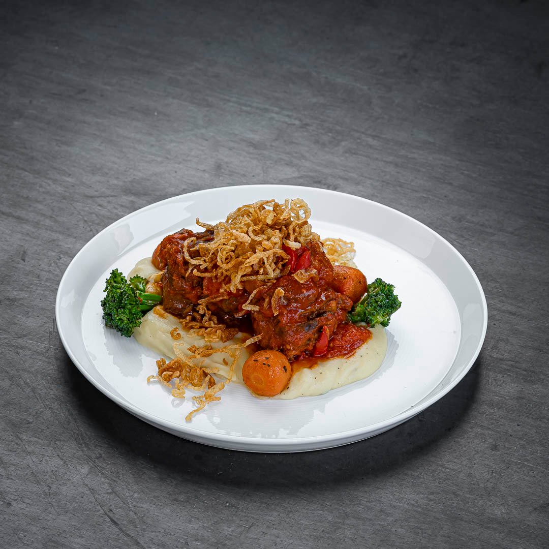 خوراک دم‌ گاو