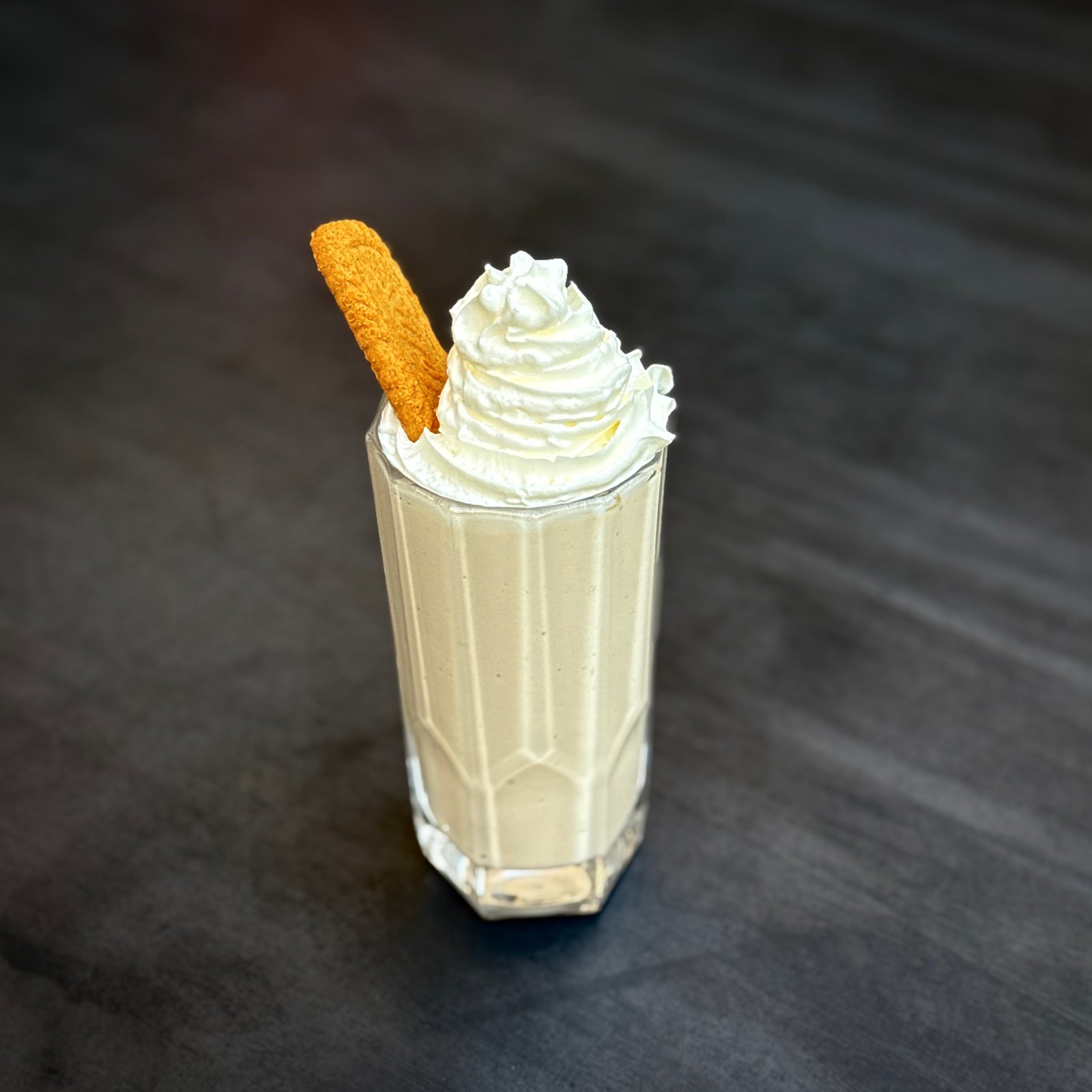 میلک شیک منگو لوتوس